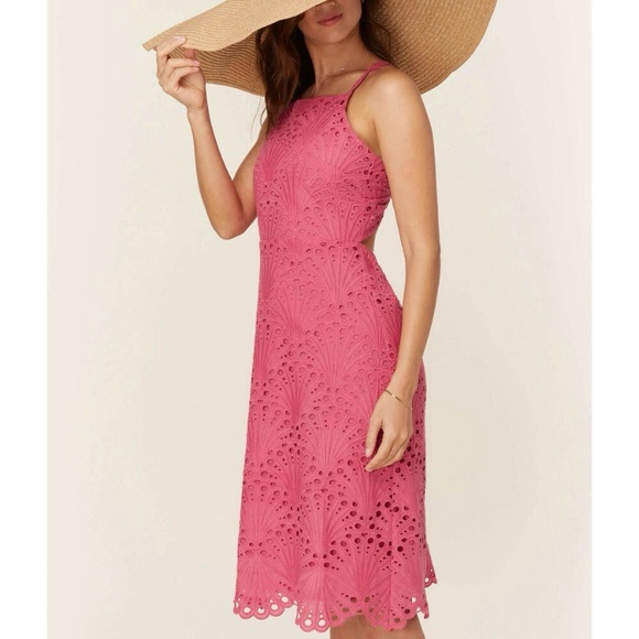 Andie Pink Eyelet Roatan Dress Size Small Backless Scalloped Hem Knee Length NWT - Picture 1 of 17